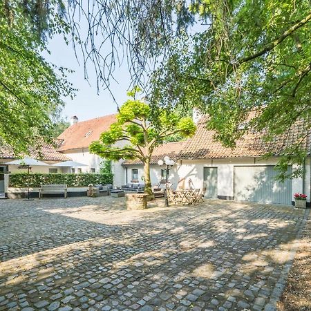 Fantastische vakantiewoning aan het bos Wingene Buitenkant foto