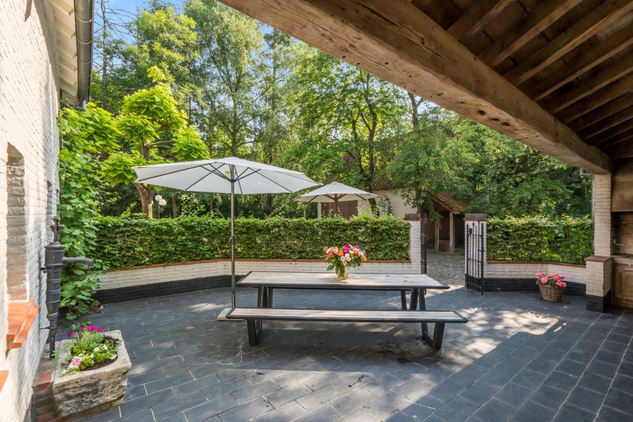 Fantastische vakantiewoning aan het bos Wingene Buitenkant foto